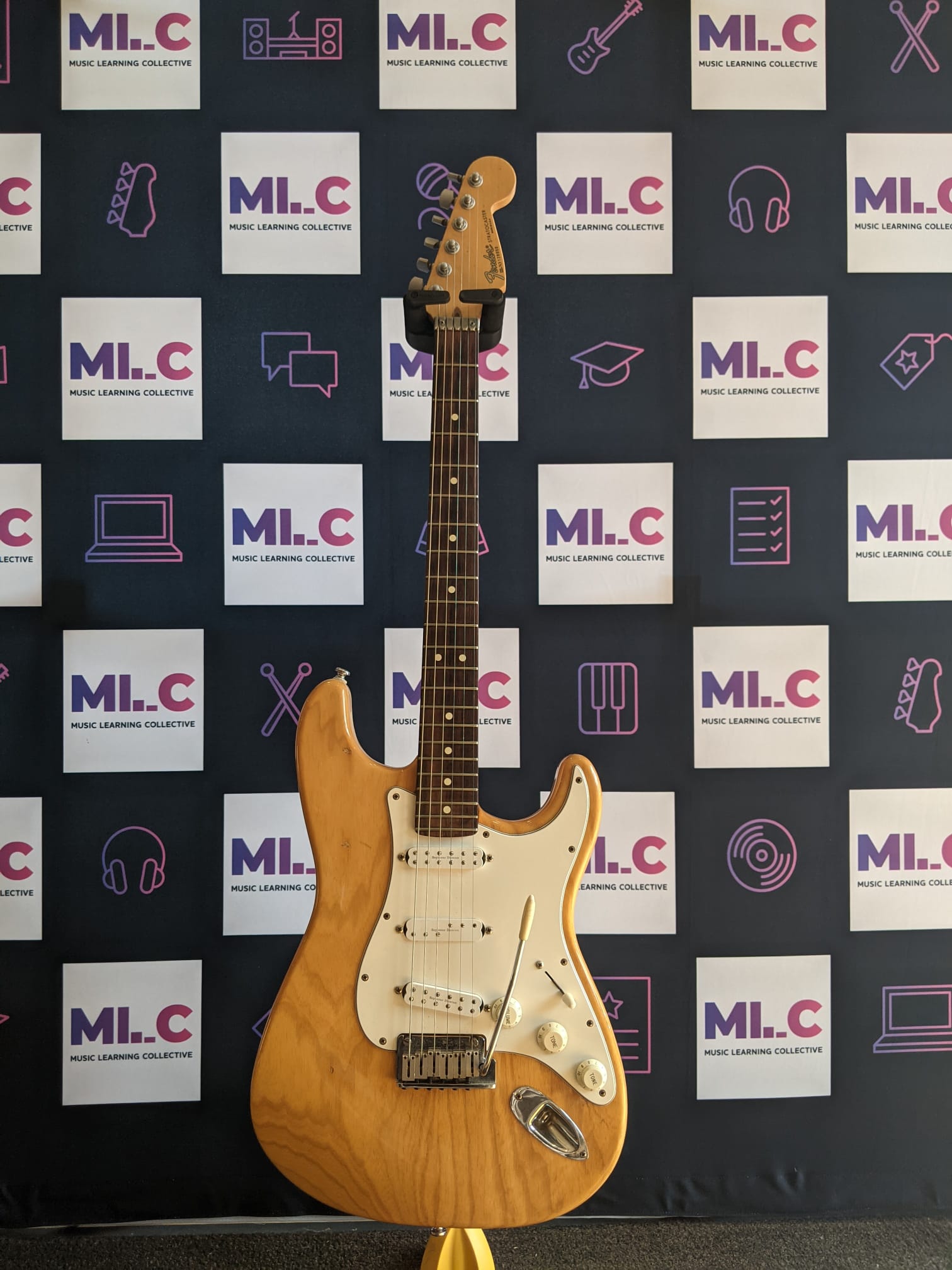 Fender Stratocaster Deluxe, USA 1993, Natural Finish, Sell For Customer