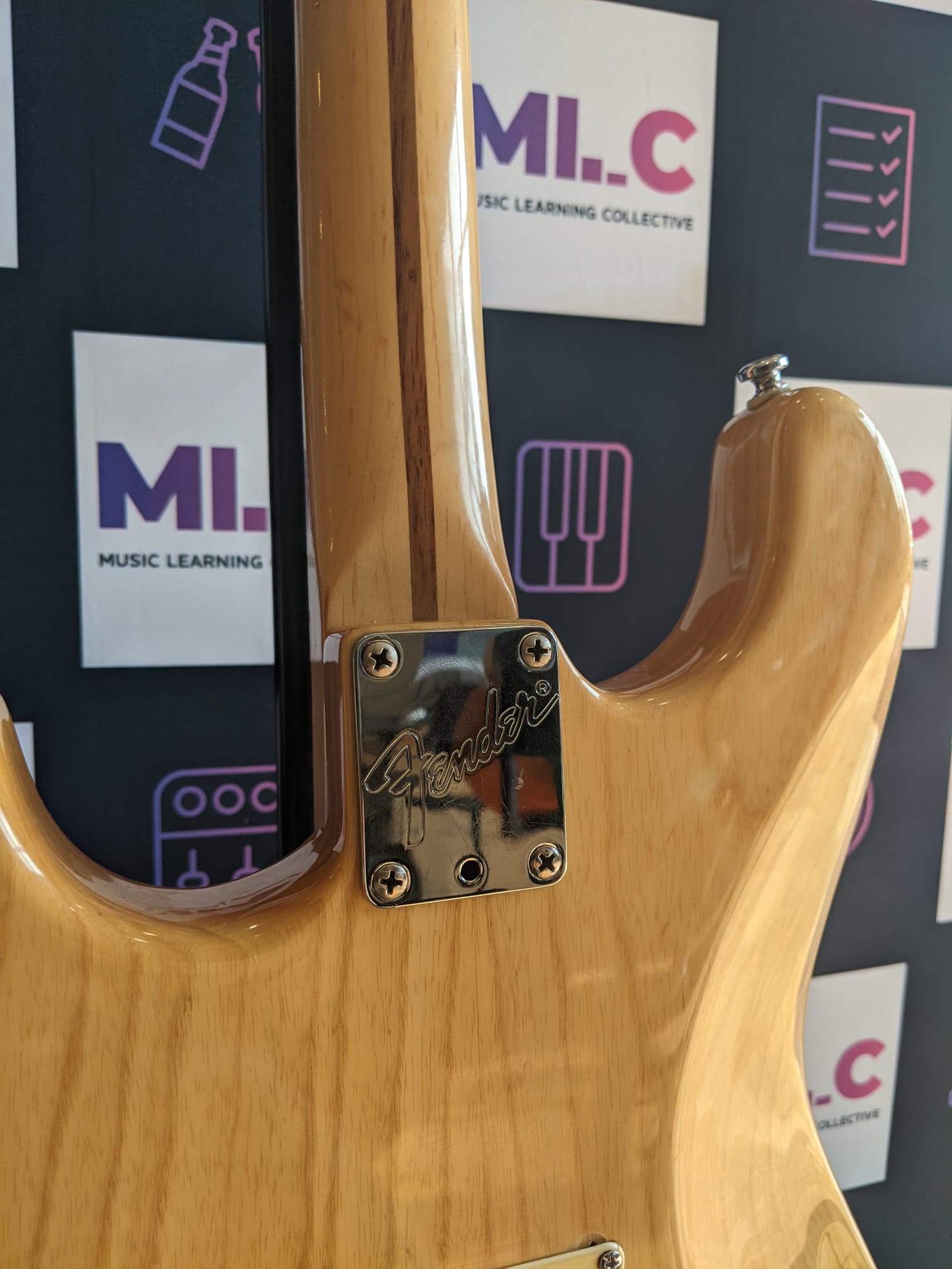 Fender Stratocaster Deluxe, USA 1993, Natural Finish, Sell For Customer