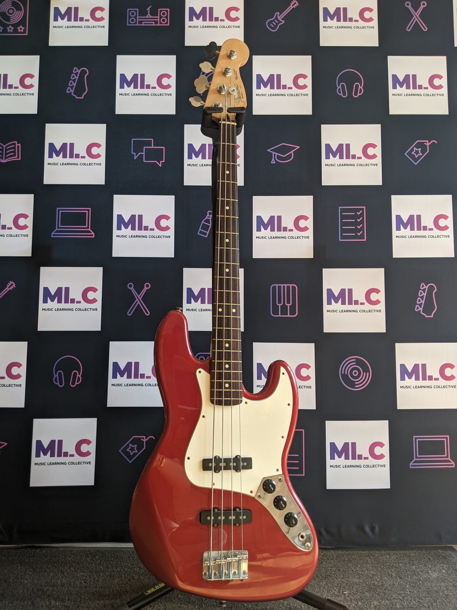 Fender Jazz Bass Made in Mexico Pre-Owned
