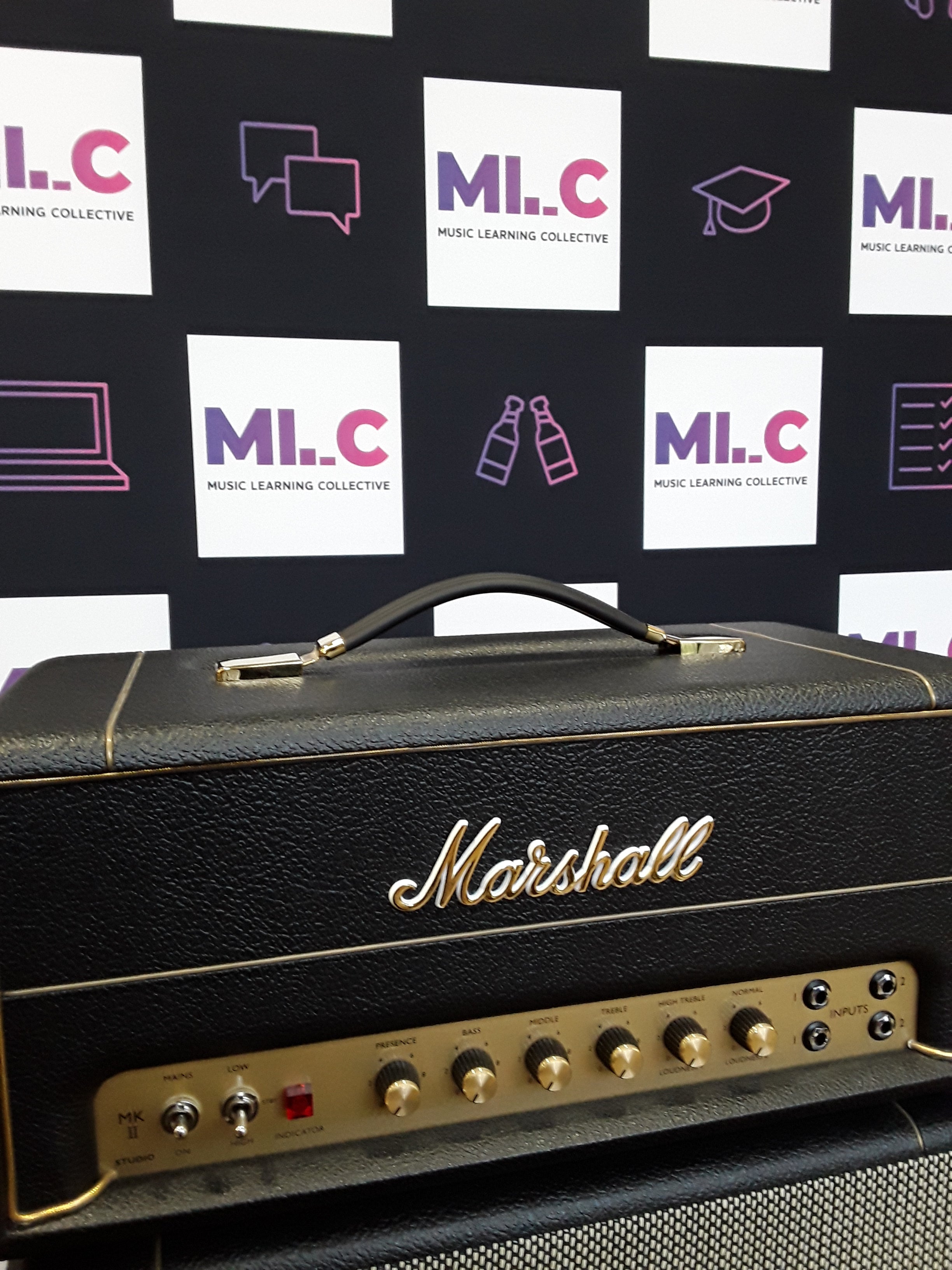 Marshall Studio MKII SV20-H Head with matching SV112 1X12 Cabinet Ex-Demo