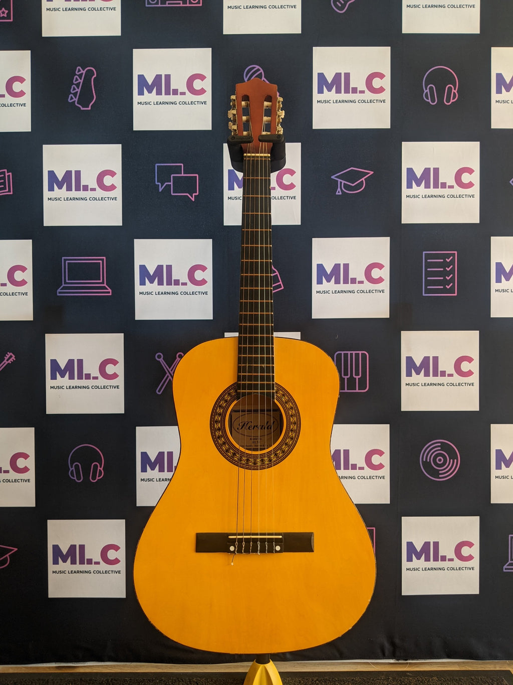 Herald HL34 Classical Guitar Pre-Owned