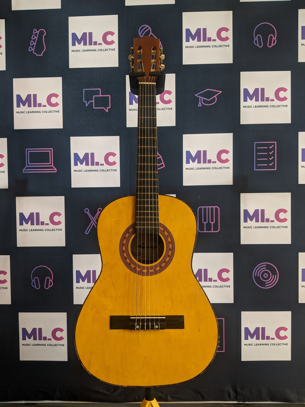Lorengo 42LA Classical Guitar Pre-Owned