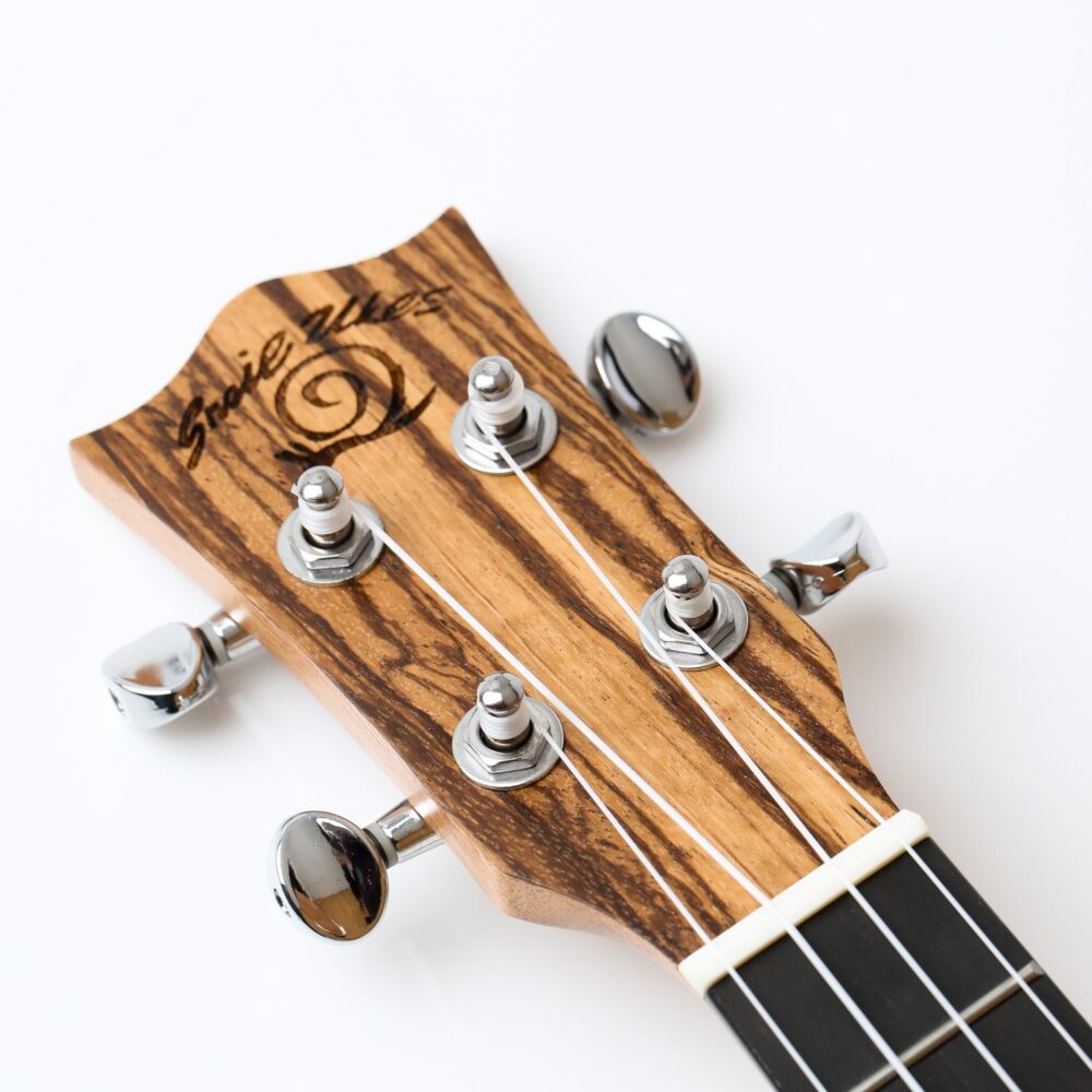Snail UKC-480E Zebrawood Concert Ukulele Ebony Fingerboard Bridge & Gigbag