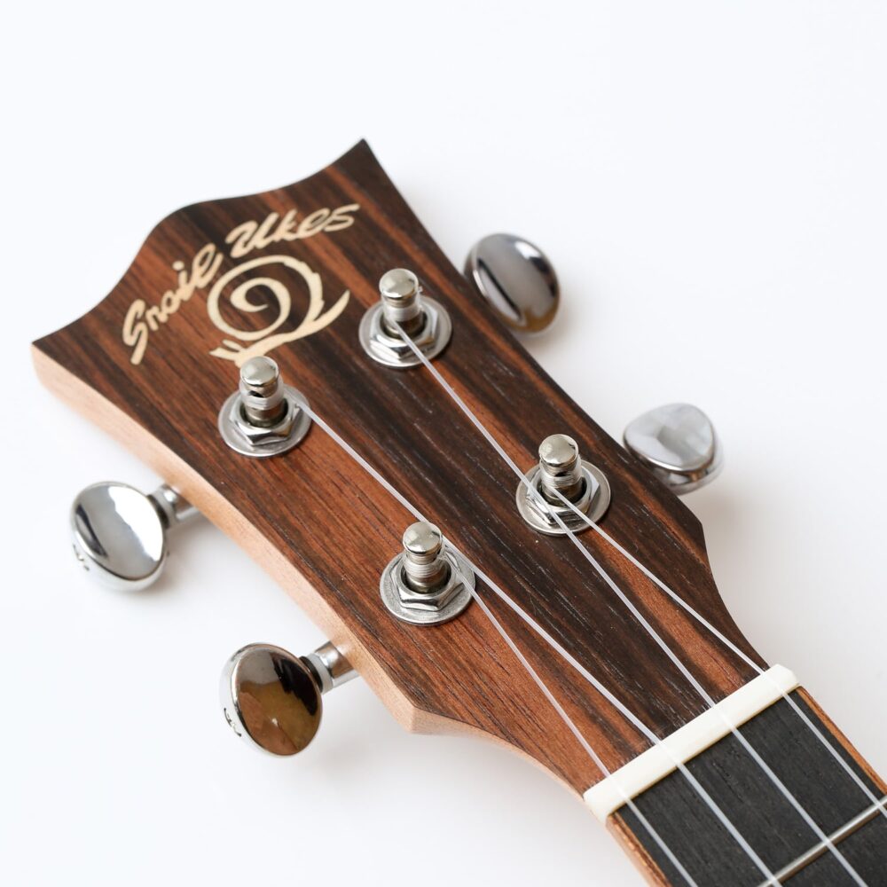 Snail UKC-490E Spalted Maple Concert Ukulele & Gigbag